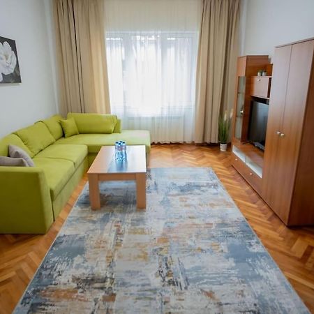 The Green Apartment In The Heart Of Old Sofia 1Bdr 外观 照片
